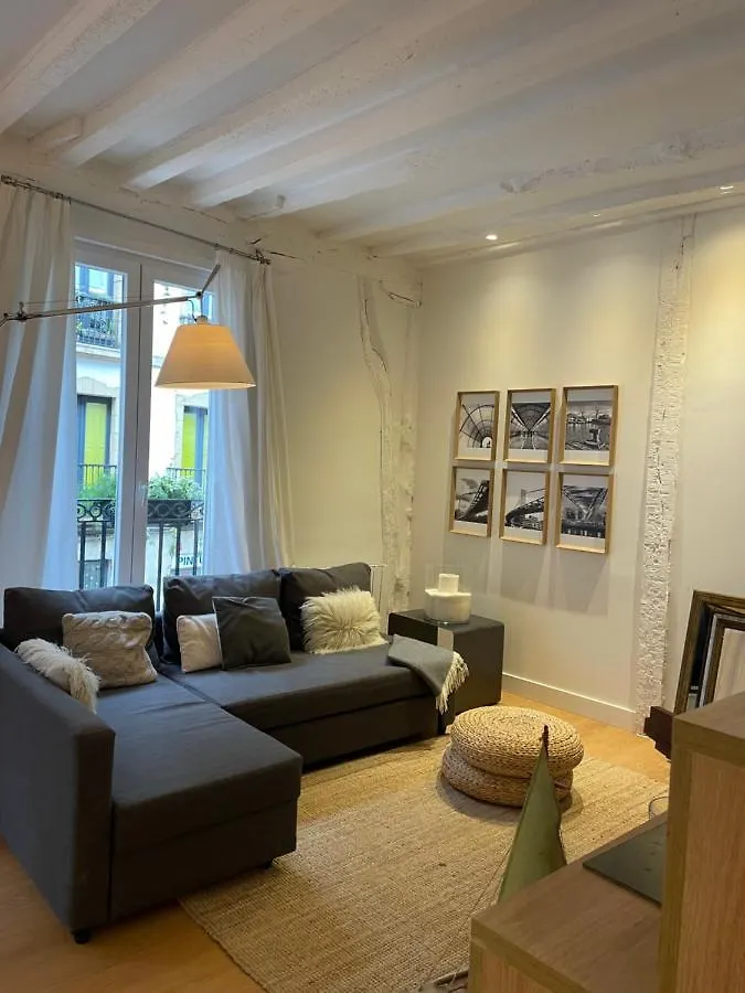 Apartamento Minimalista En El Corazon De Bilbao Spanje